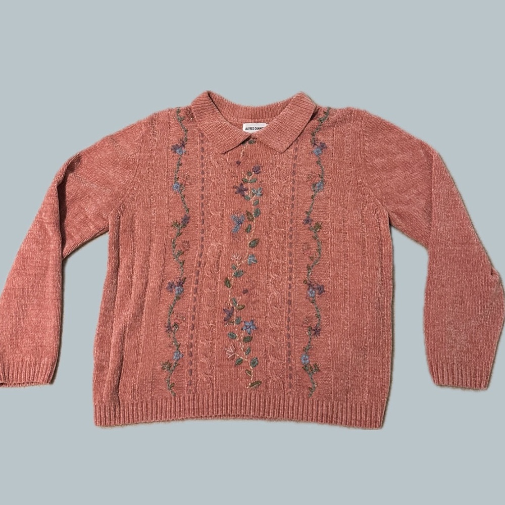 Vintage Pink Sweater! Great condition, Large!